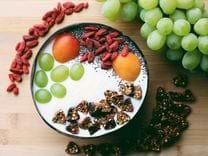Granola Fig Apricot 1