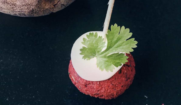 Beetroot falafels