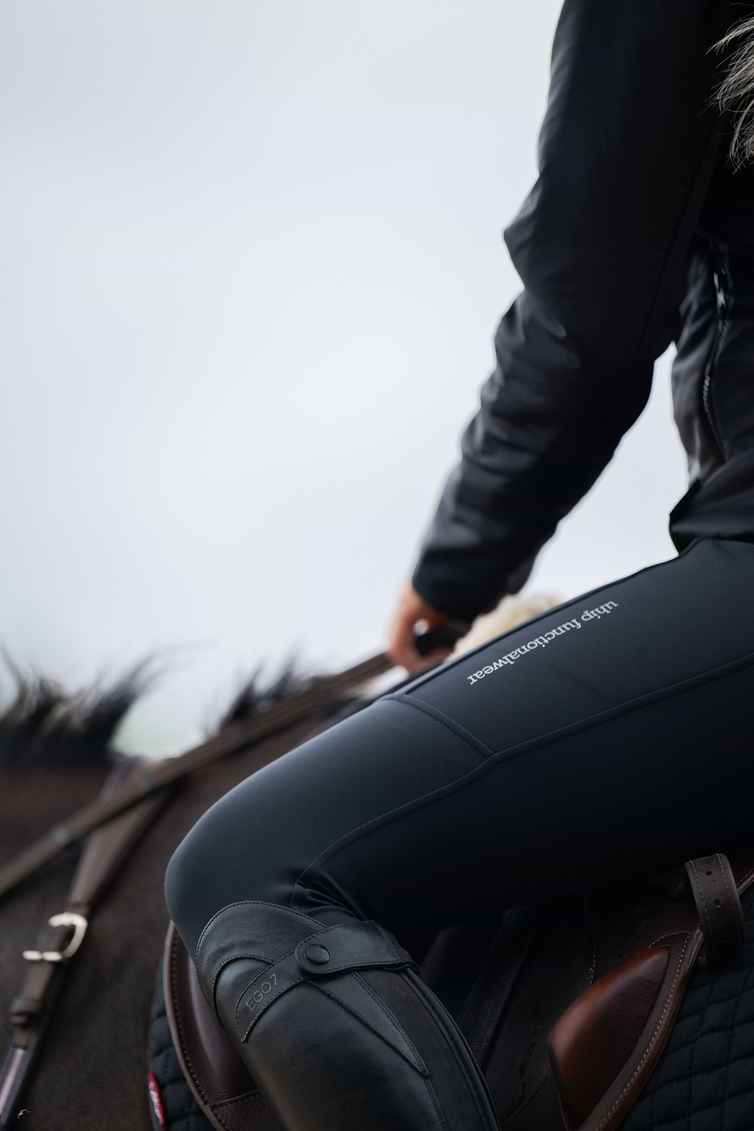 Windproof ridingtights from Uhipwear