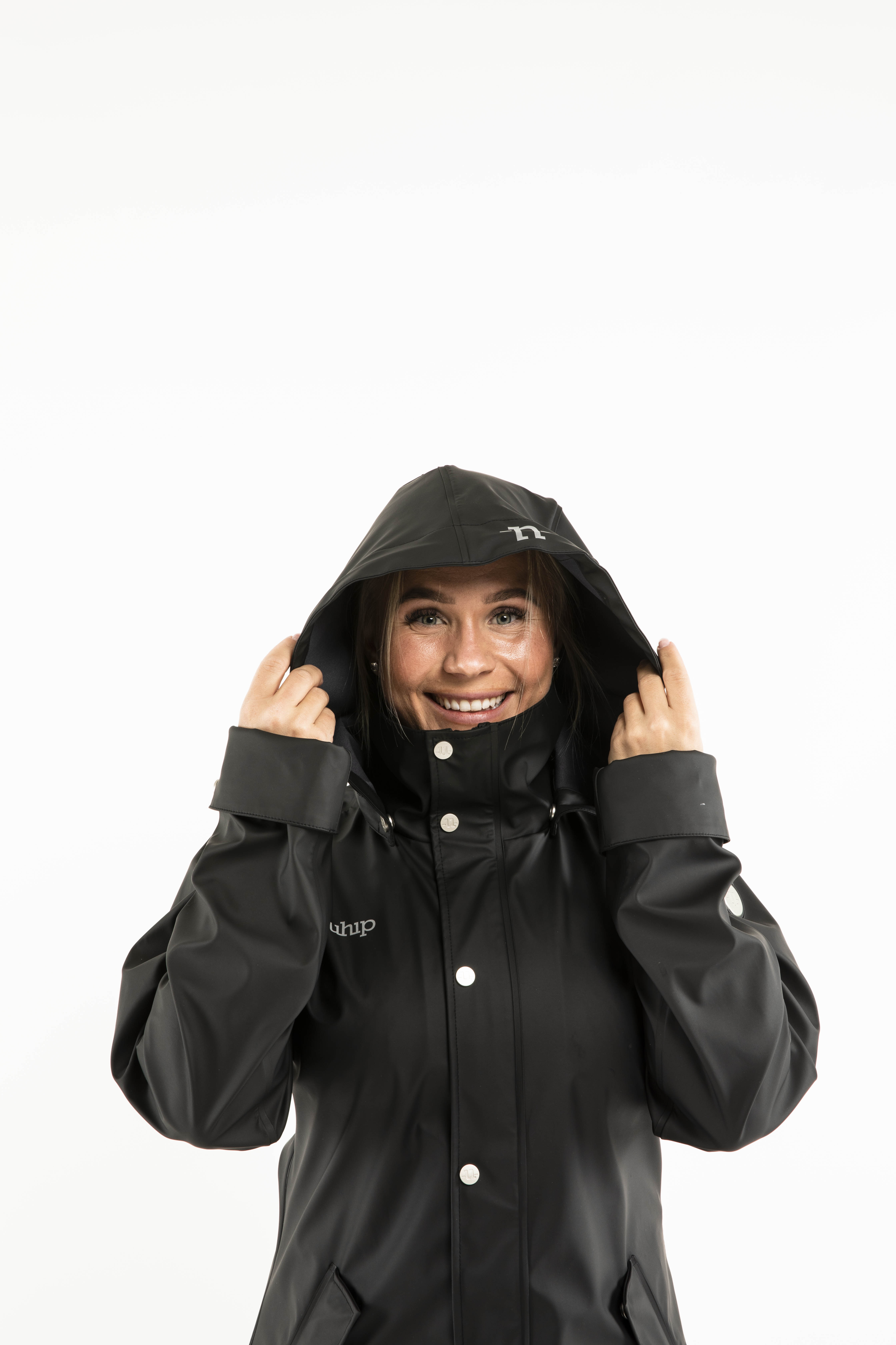 Winnie Raincoat Jet Black
