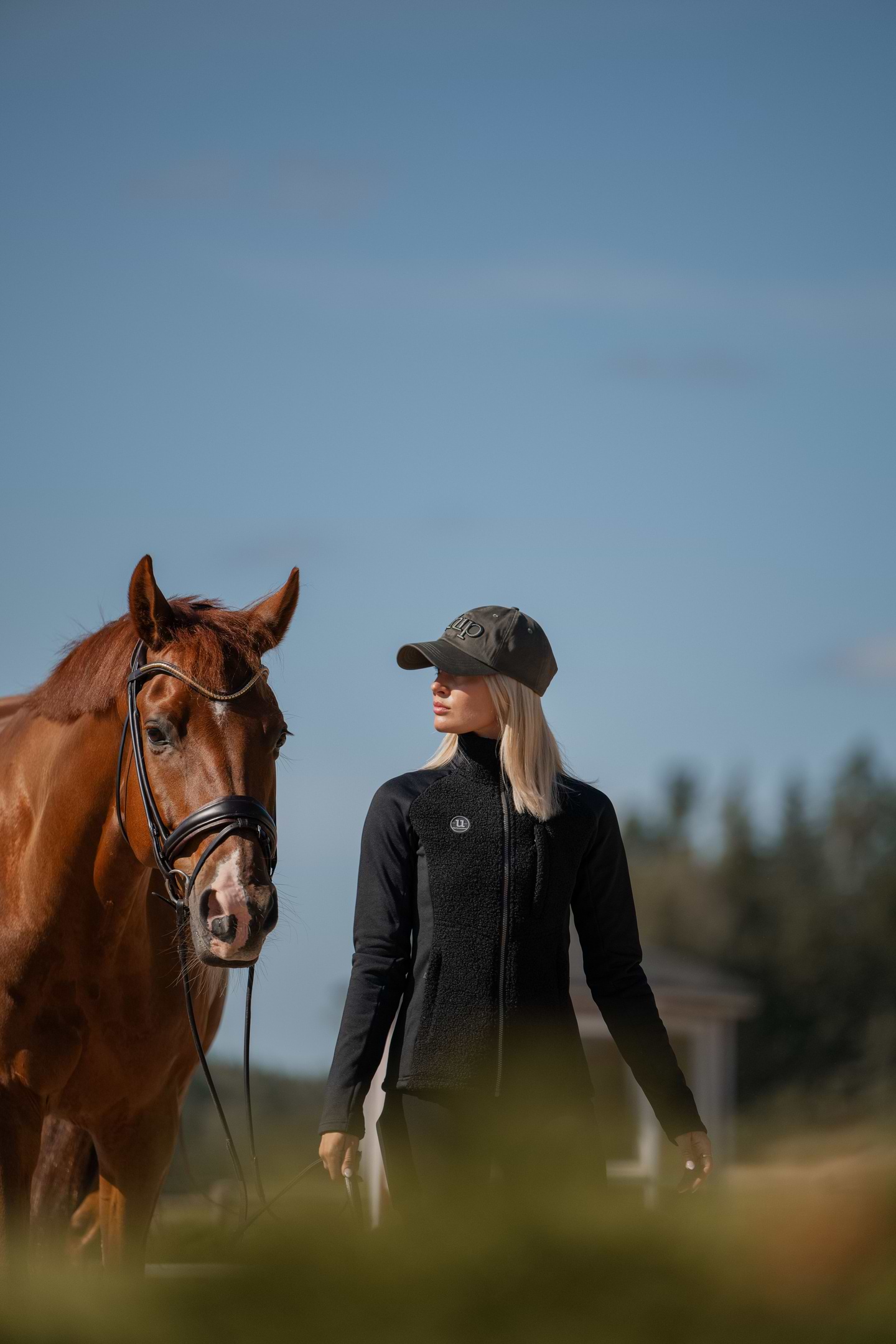 Cozy Pile Hybrid Jacket Jet Black