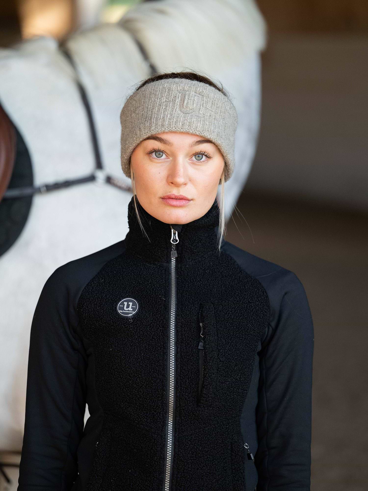 Alpaca Headband Light Green