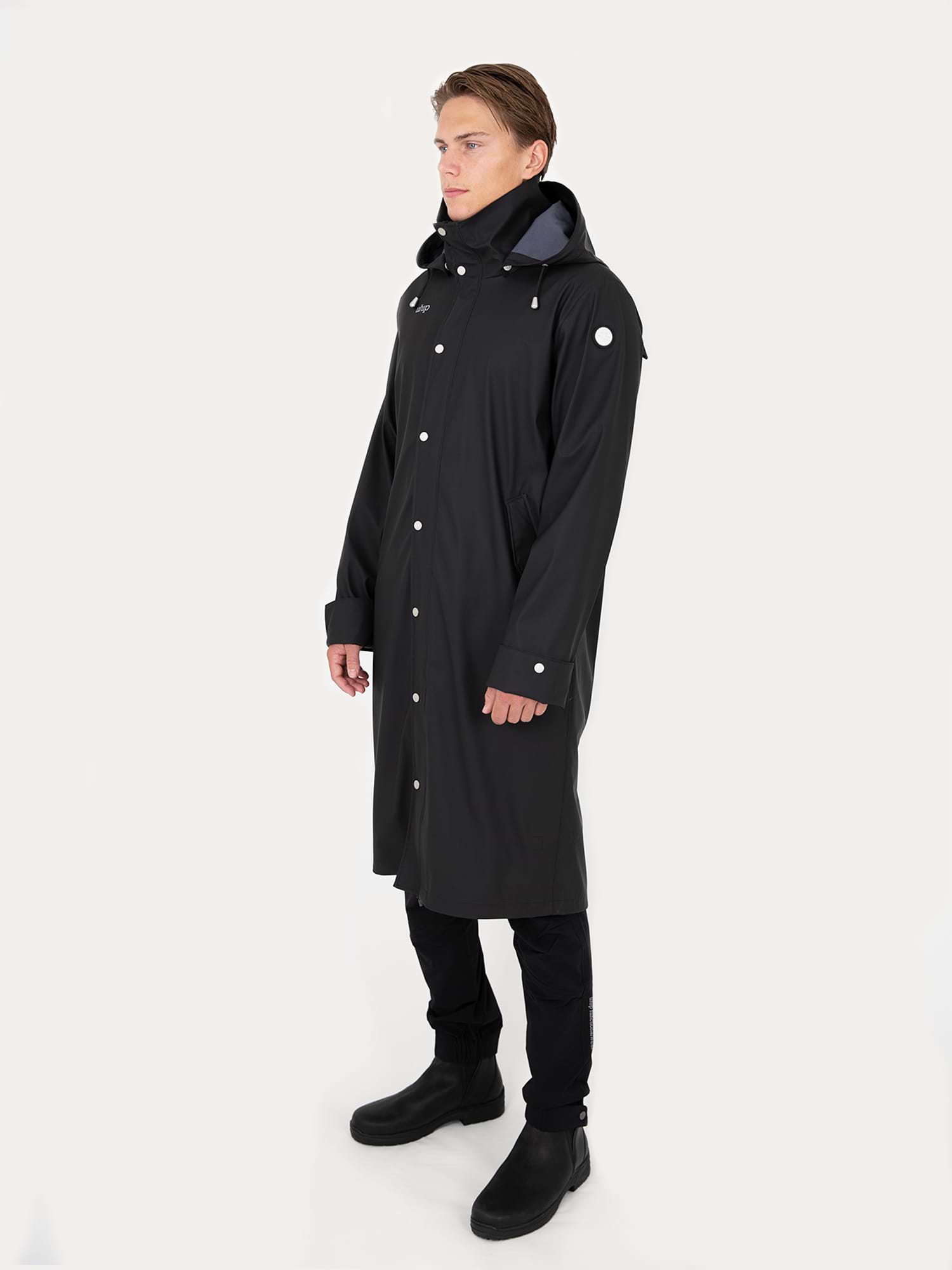 Winston Raincoat Jet Black