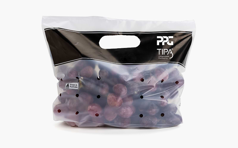 Grapes in Tipa compostable packaging