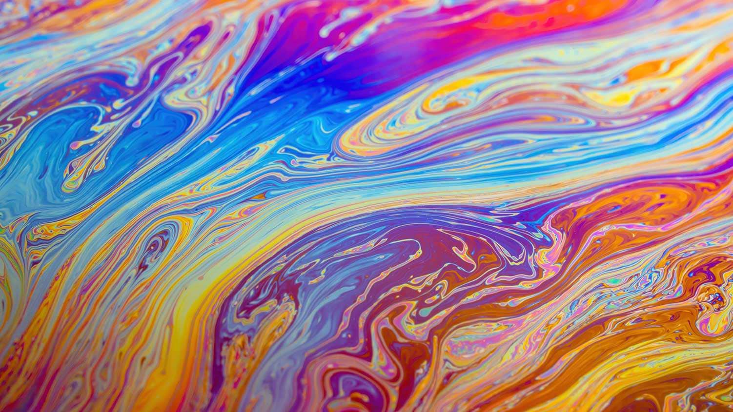 Swirly colors representative of disc dyeing