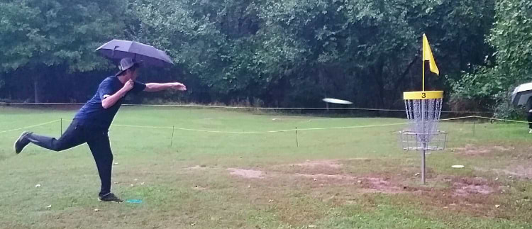 Augusta team member looking for chains of hole 3