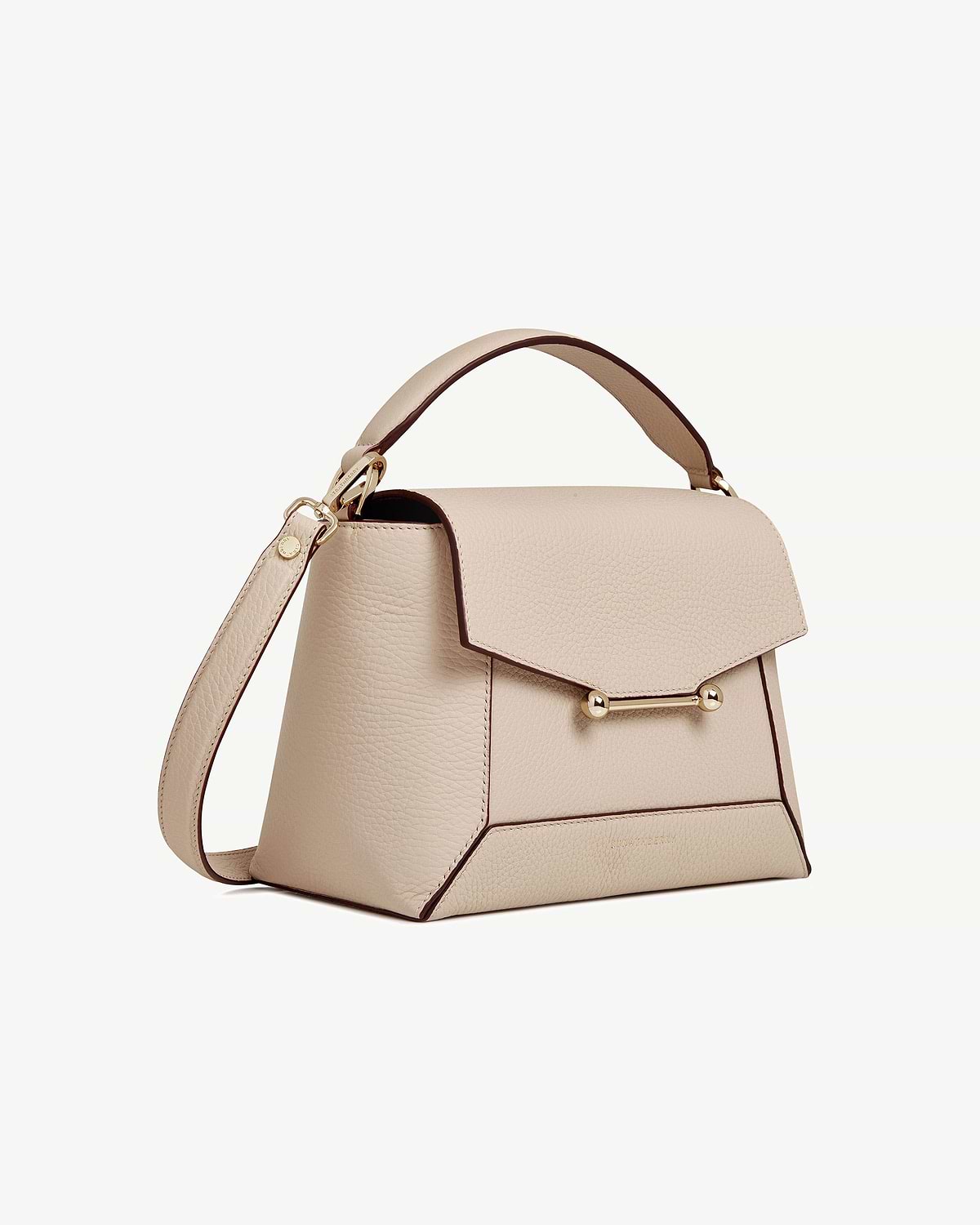 Oat mosaic bag in pebbled leather with top handle, detachable shoulder strap, gold bar clasp.