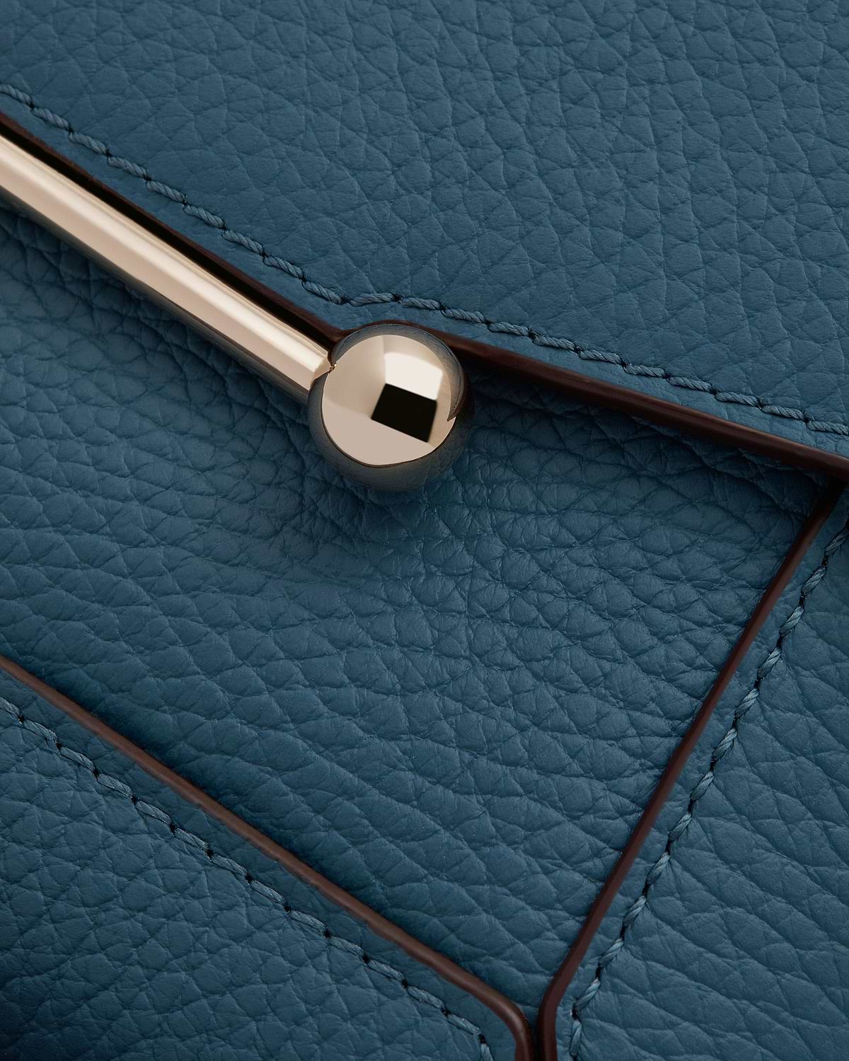 Loch Blue Mosaic Nano leather with stitching and gold bar closure