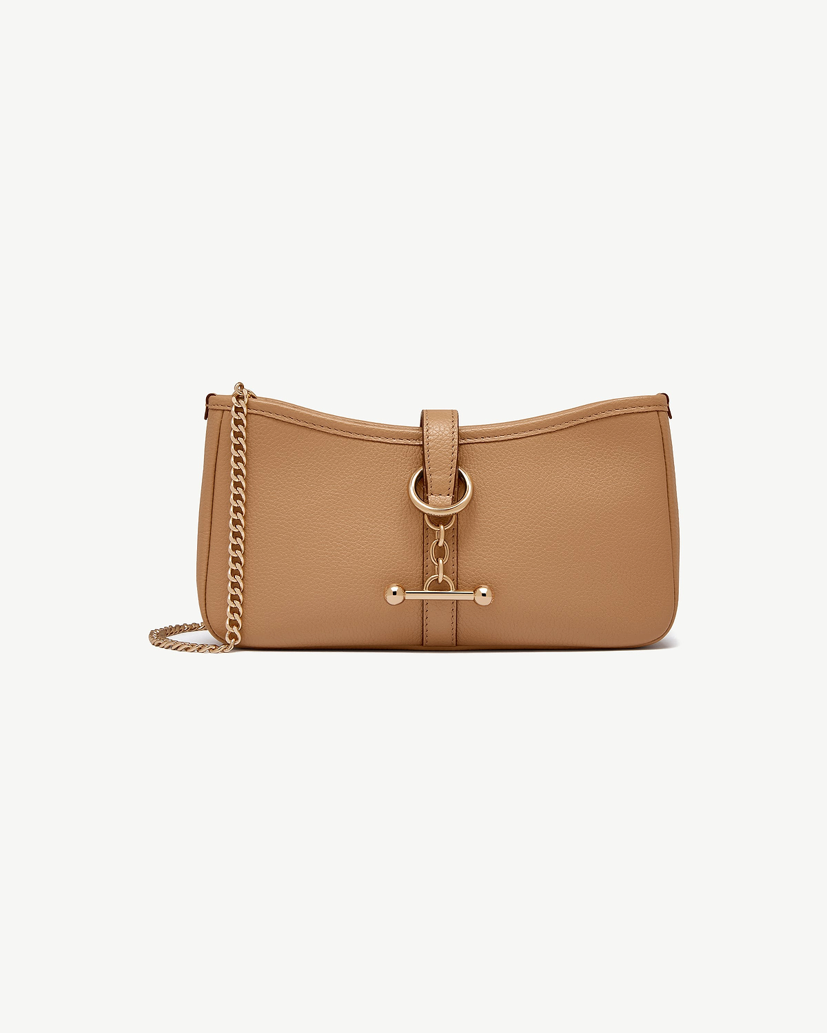 Caramel leather shoulder bag with gold chain strap and ring hardware.