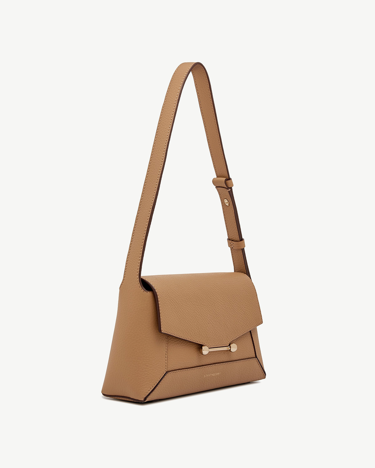 Strathberry Mosaic shoulder bag in caramel leather with gold bar fastening.
