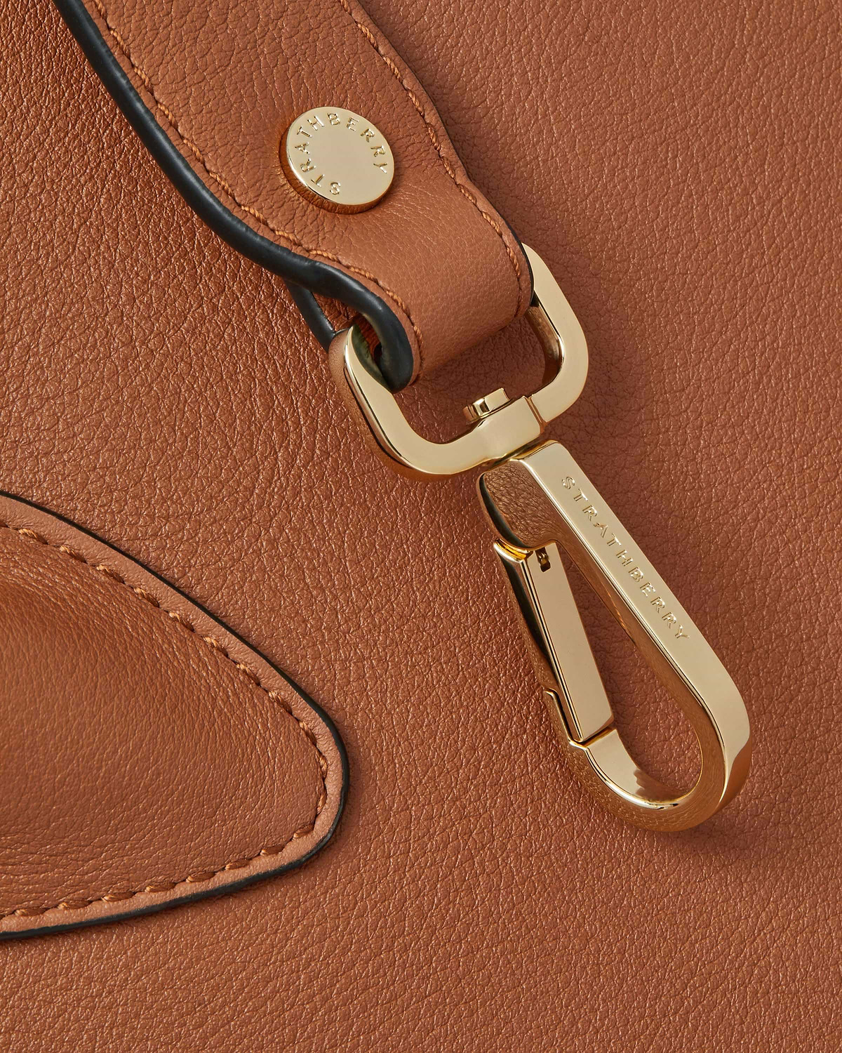 Chestnut leather midi tote strap with gold clasp engraved Strathberry.