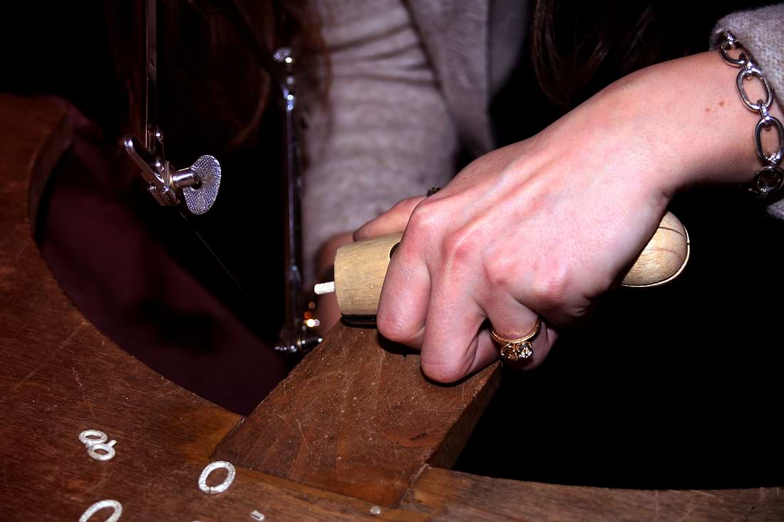 An image captured at our event in Edinburgh, in partnership with Hamilton and Inches. The Hamilton and Inches team were demonstrating on the evening how they make some of their most popular pieces of silverware, with a display showing how they work with casts to create the intricate and beautiful jewellery available for purchase in their Edinburgh showroom.
