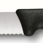 סכין ירקות שוויצרית, להב משונן עגול – שחור