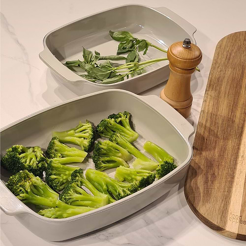תבנית פיירקס מלבנית 2.9 ליטר OVEN TO TABLE קרם 