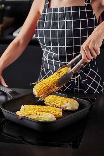 מחבת גריל 28 ס