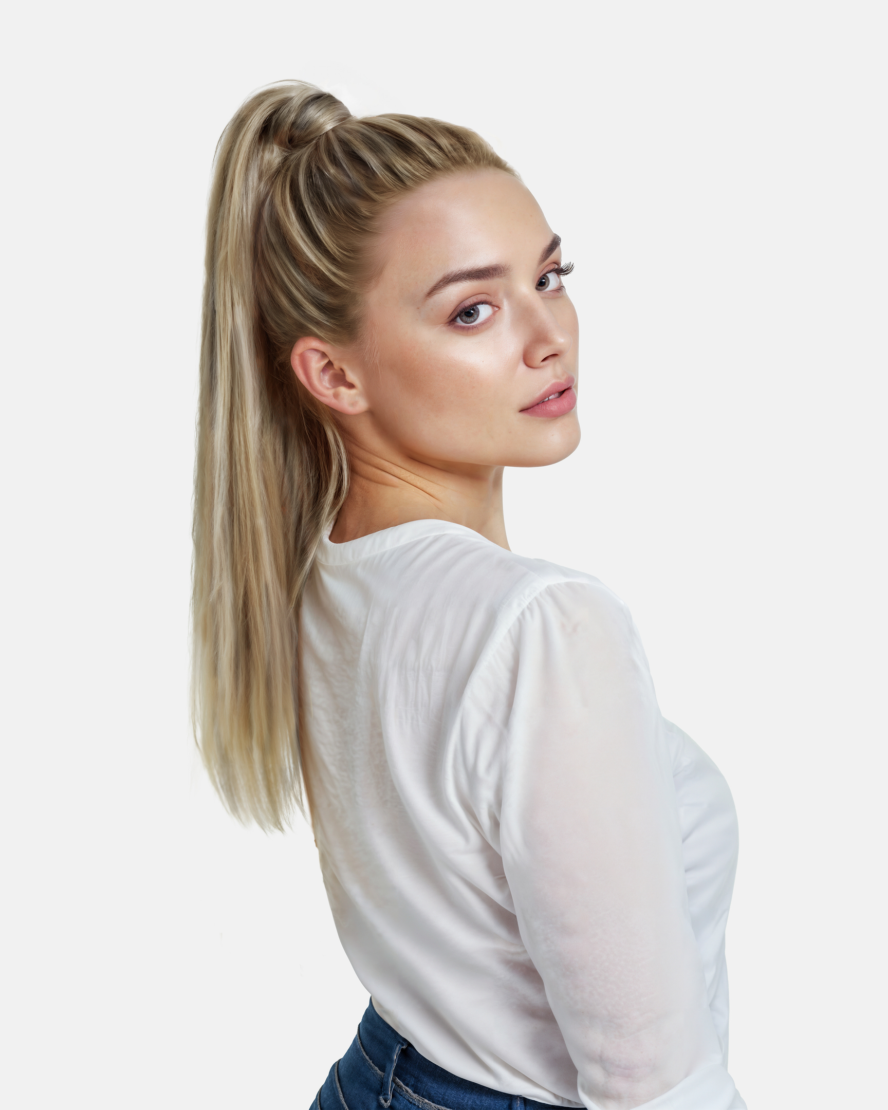 Vegan Ponytail 50 cm - Straight - Ponytail - Medium Volume - Brown Ash Blonde Balayage - Rapunzel of Sweden - Image 2