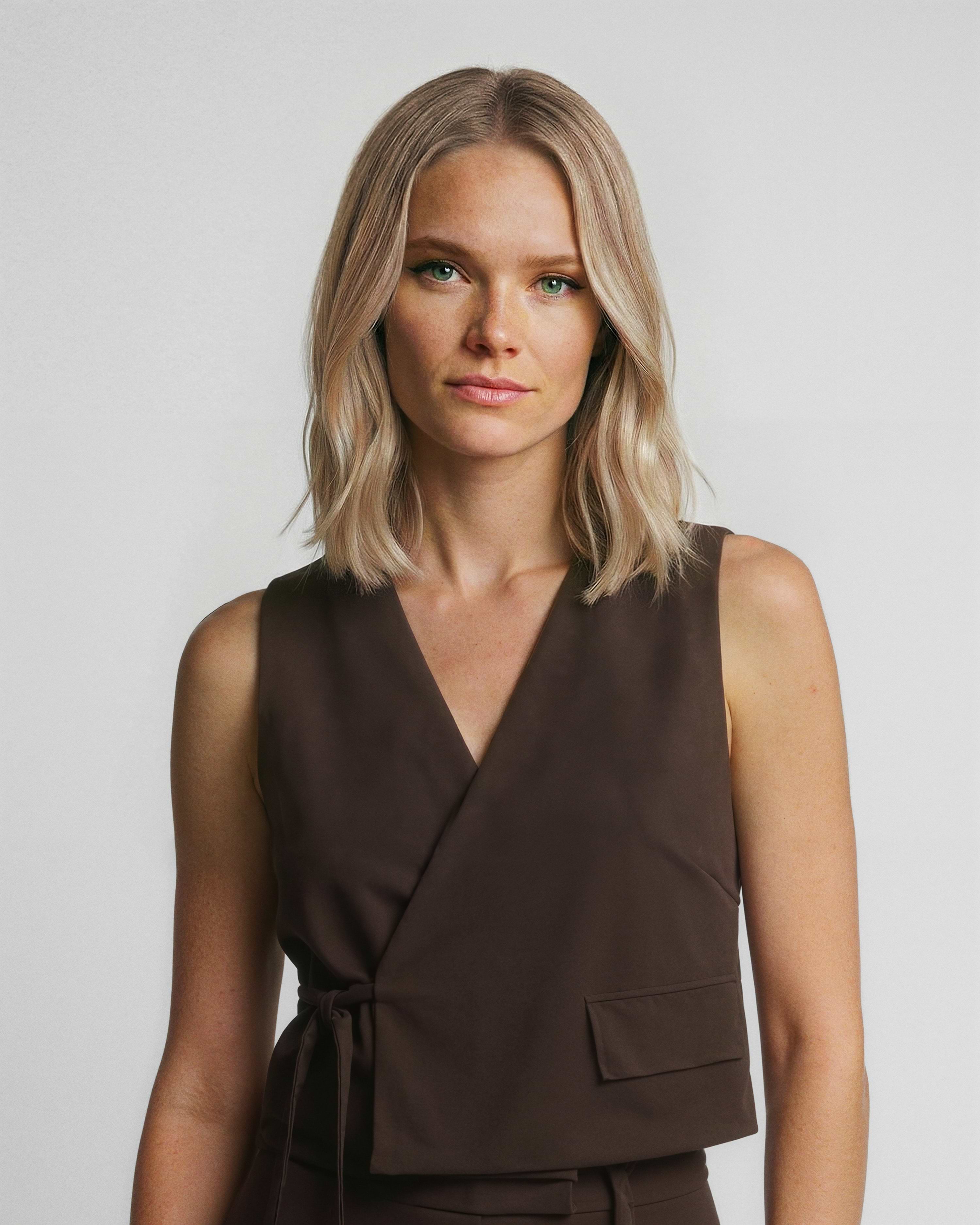 Halo Hairband 50 cm - Straight - Invisible Halo Hairband Clip-ins - Light Volume - Champagne Blonde Balayage - Rapunzel of Sweden - Image 3