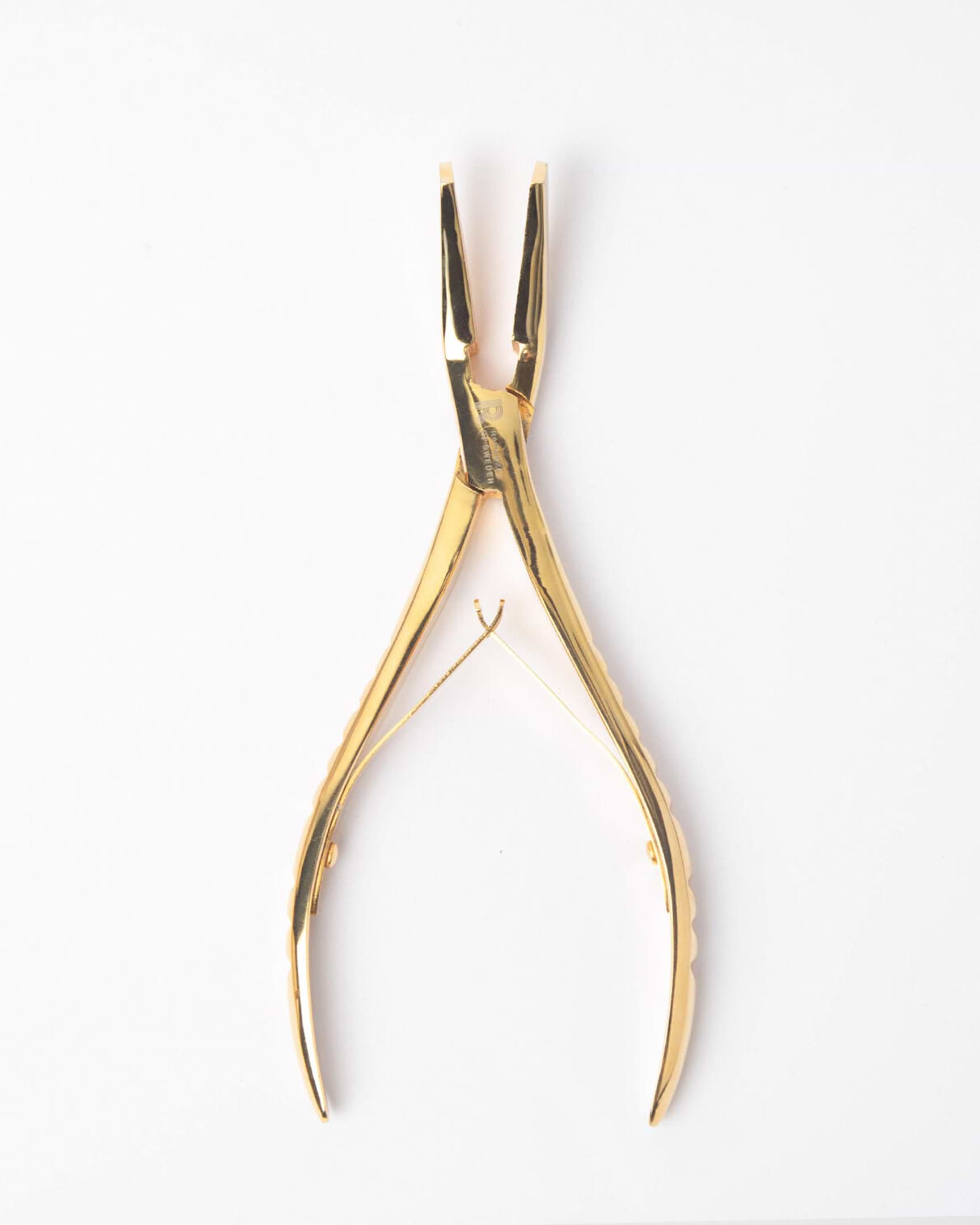 Pliers for Tape Extensions