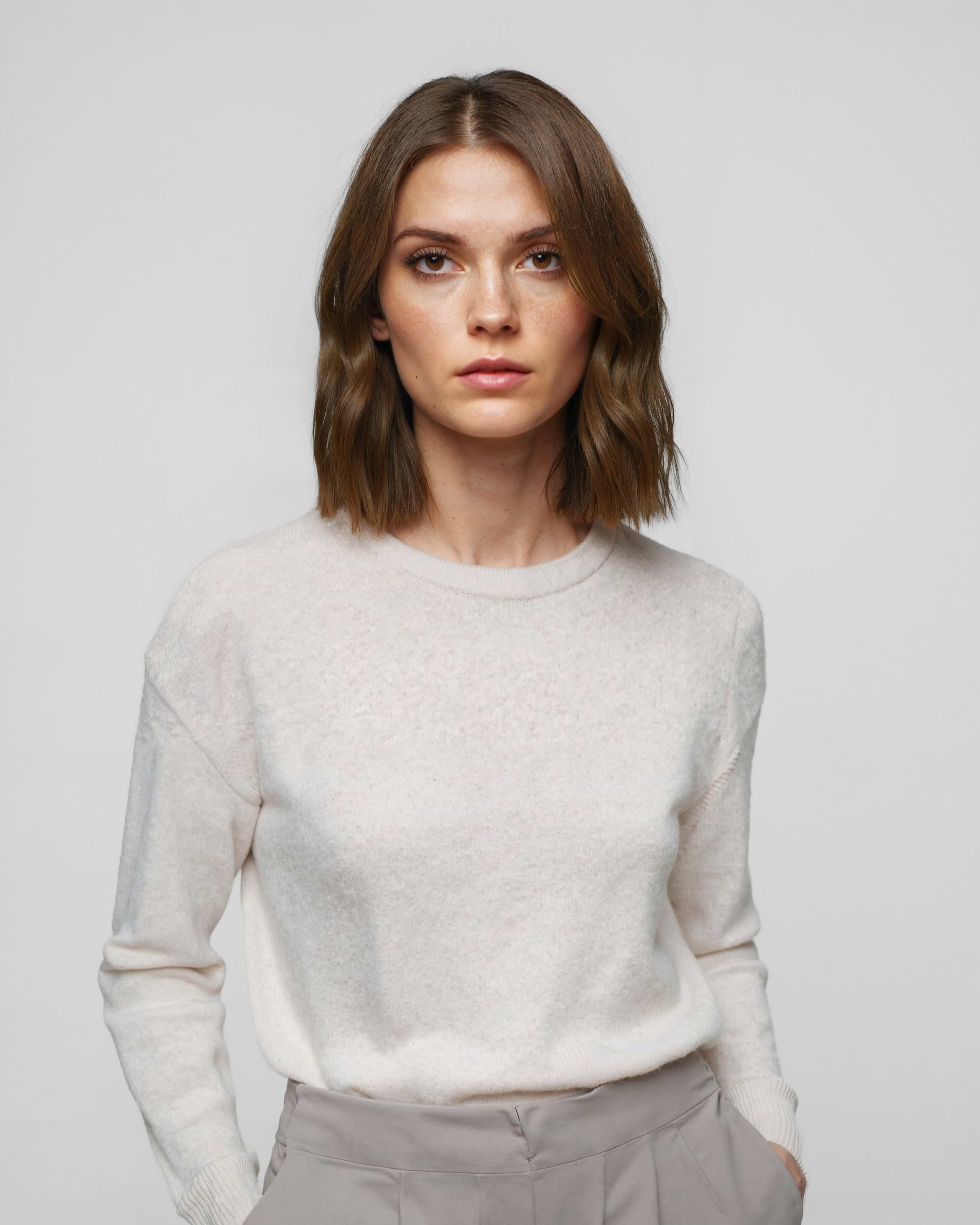 Classic Clip-ins 40 cm - Straight - Classic Clip-ins - Light Volume - 3 Pieces - Dark Brown - Rapunzel of Sweden - Image 3