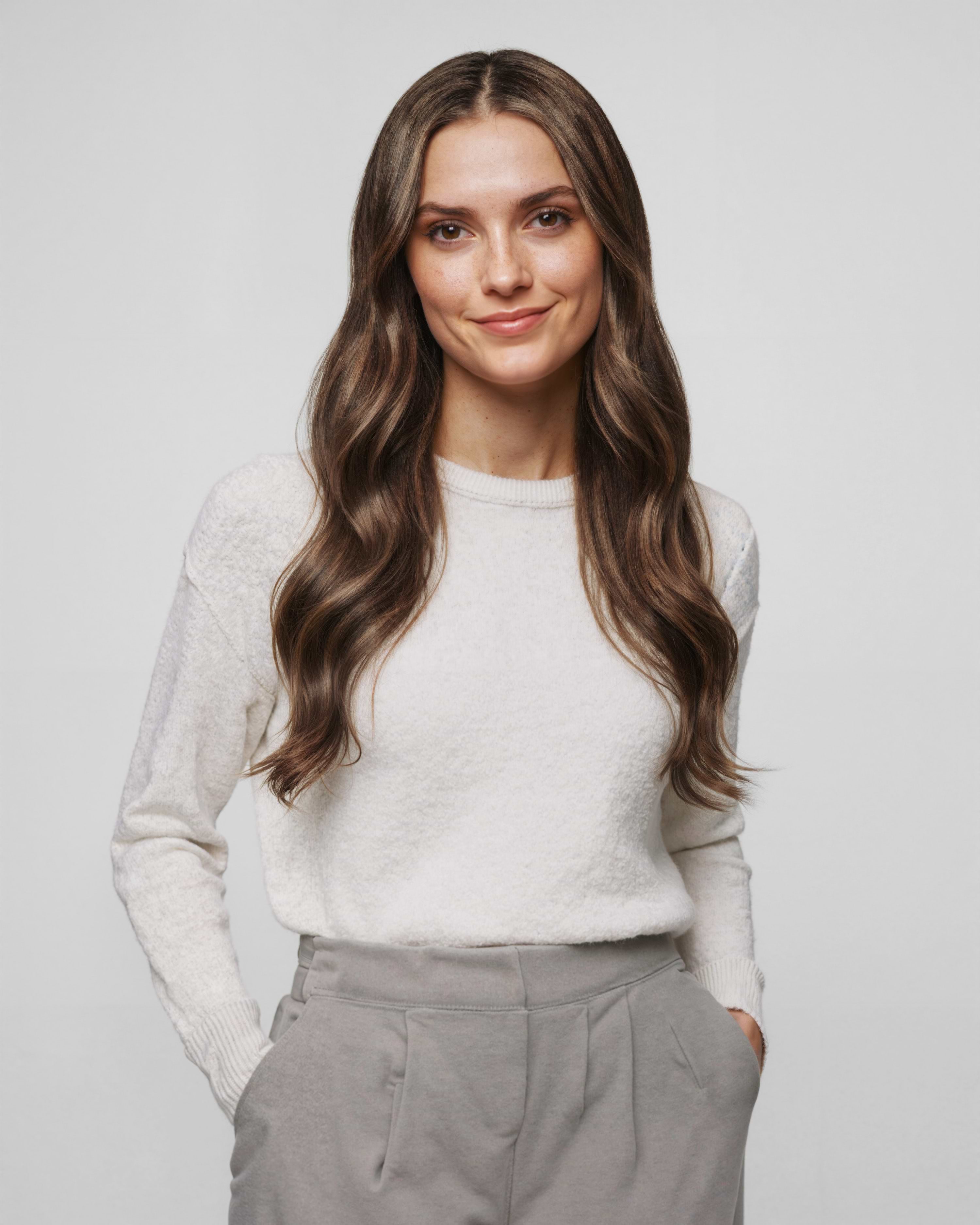 Classic Clip-ins 60 cm - Straight - Classic Clip-ins - Light Volume - 3 Pieces - Brown - Rapunzel of Sweden - Image 2