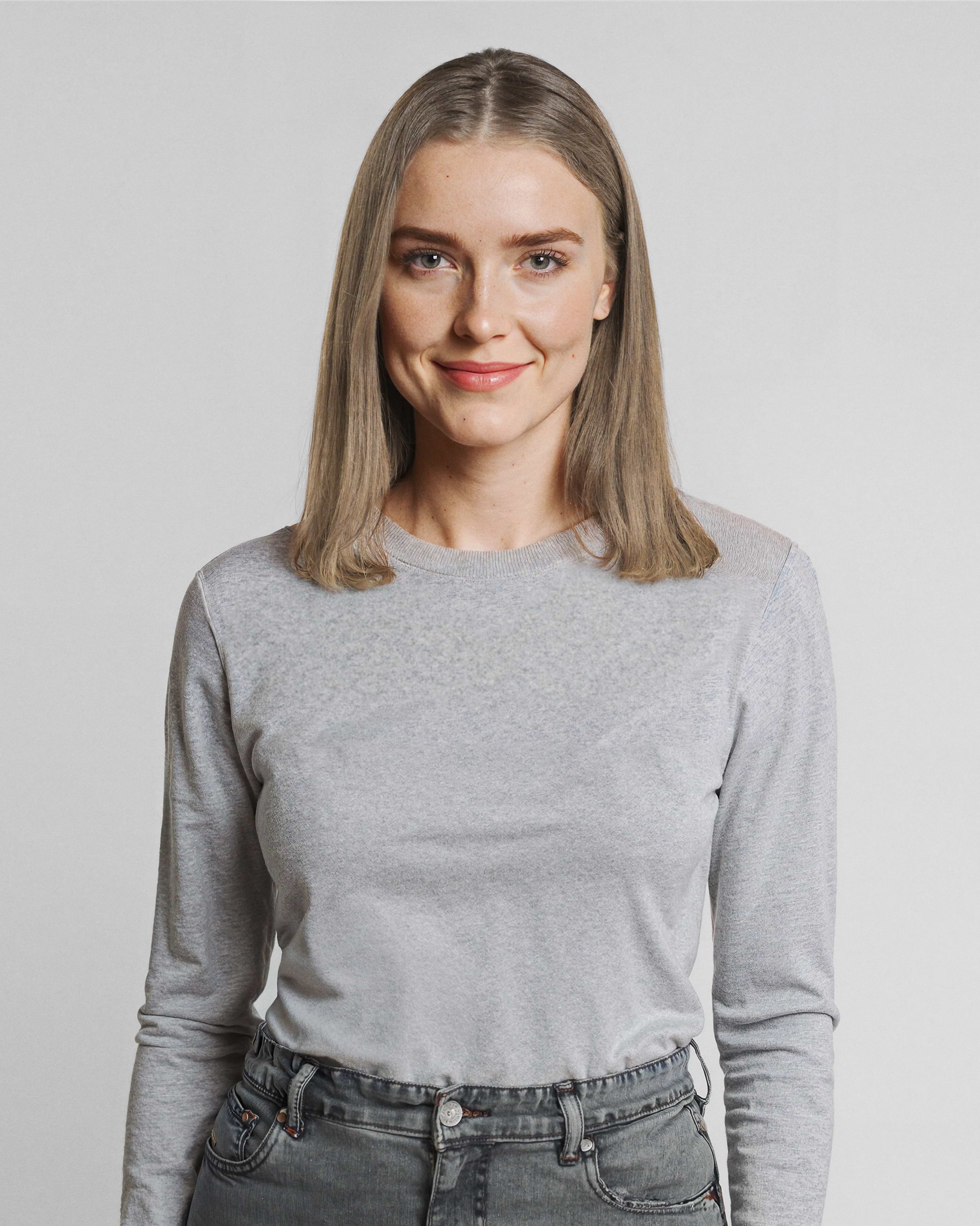 Classic Clip-ins 30 cm - Straight - Classic Clip-ins - Light Volume - 3 Pieces - Brown Ash Blonde Balayage - Rapunzel of Sweden - Image 3