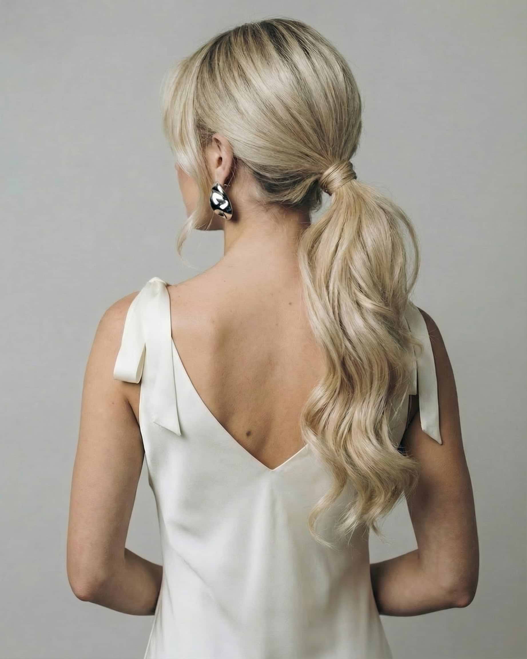 Low Wedding Ponytail 50 cm Black