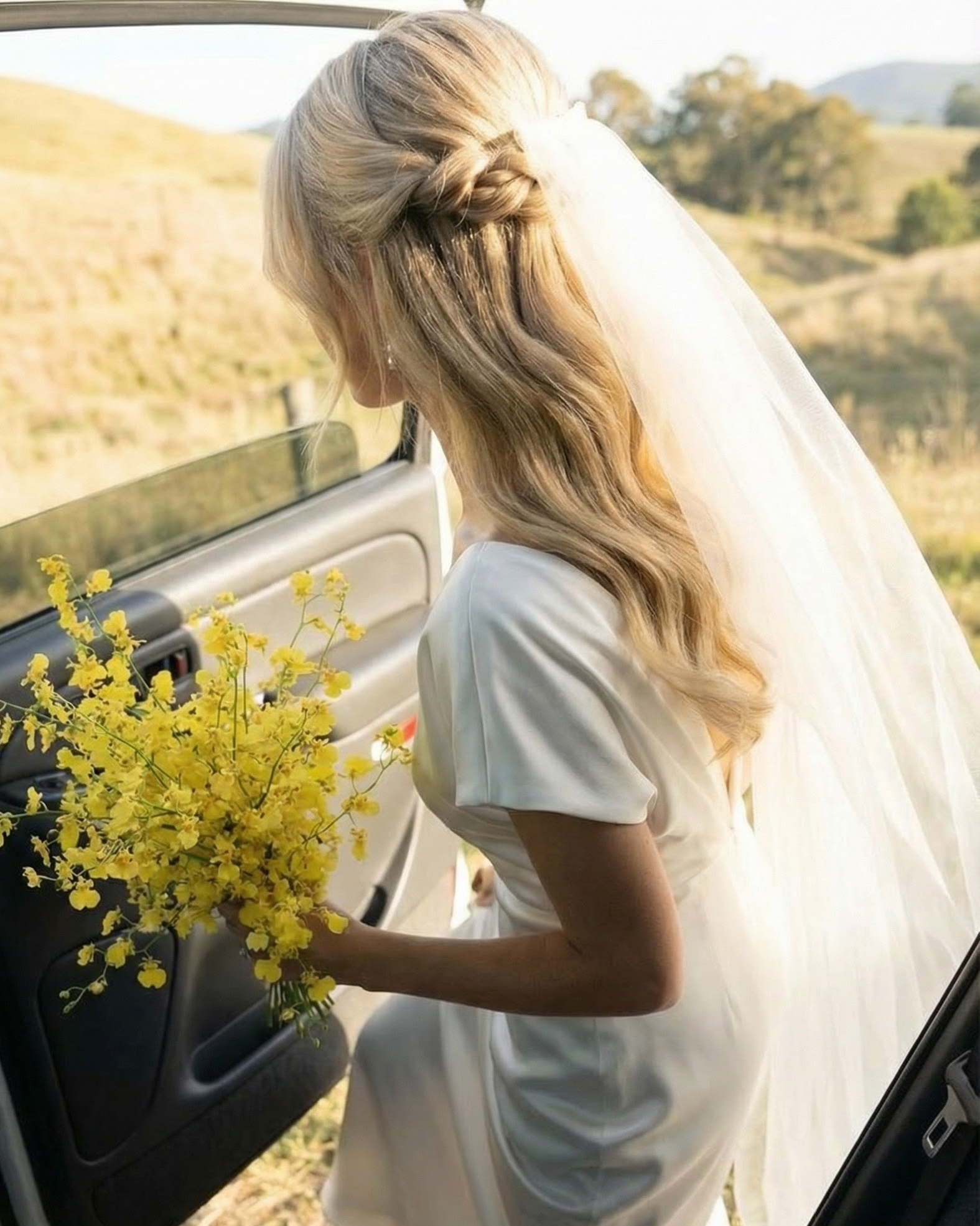 Half Up-Do Wedding Hair 50 cm Cool Platinum Blonde Balayage