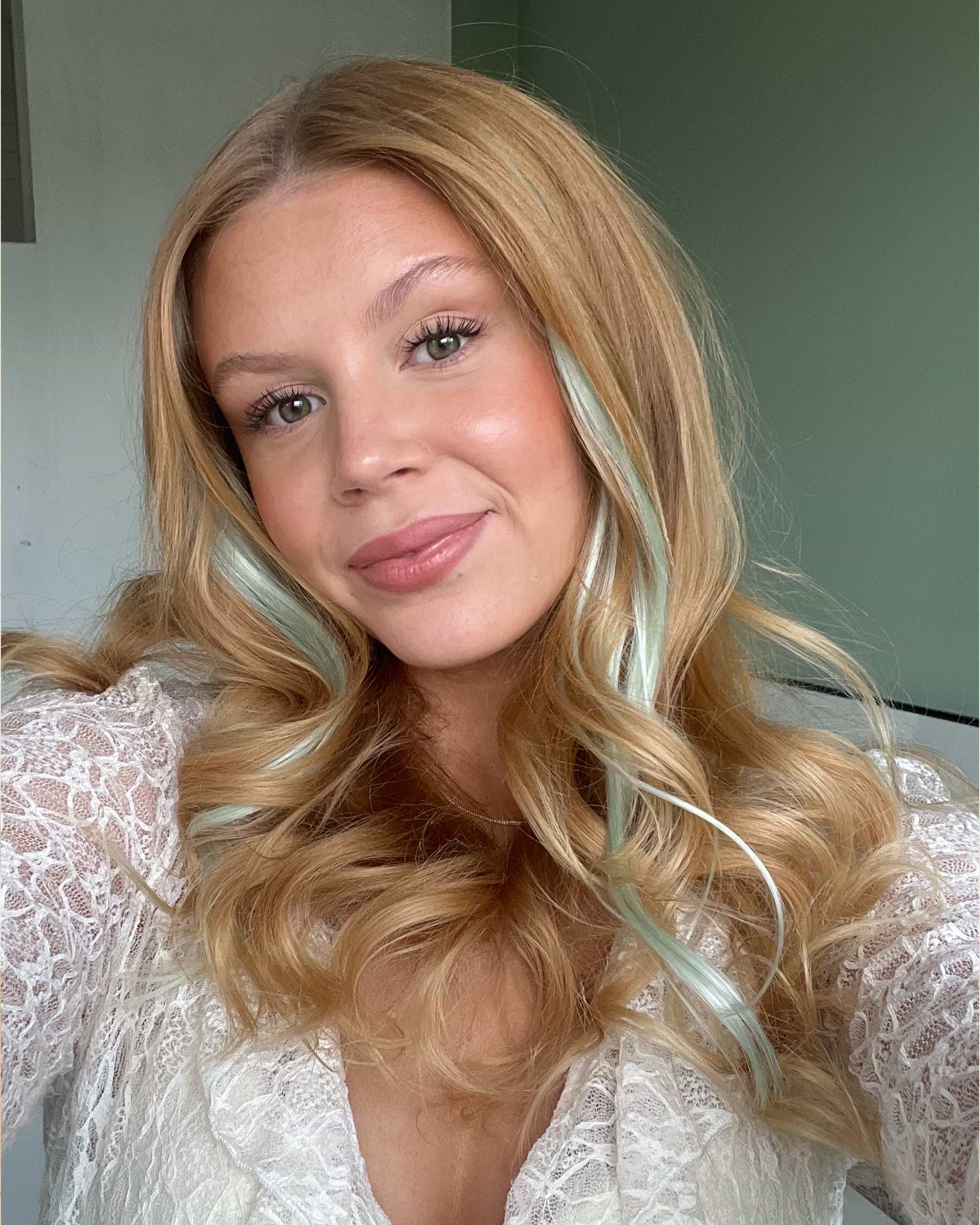 Single Invisible Clip-ins 40 cm Mint Green 1