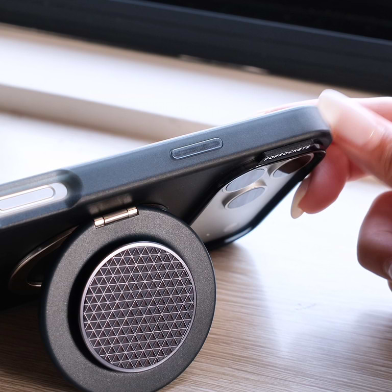 Kick-Out Grip & Stand | PopSockets
