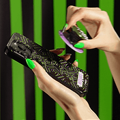 Beetlejuice Drip &mdash; MagSafe PopGrip image number 3