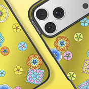 Mirror Yellow Lantern &mdash; iPhone 16 Plus MagSafe Case image number 3