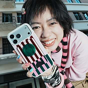 Pop of Pink Stripe &mdash; iPhone 17e/16e MagSafe Case image number 4