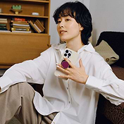 Enamel Red Wine &mdash; MagSafe PopGrip image number 4