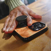 Aluminum Speakerbox &mdash; MagSafe PopGrip image number 3