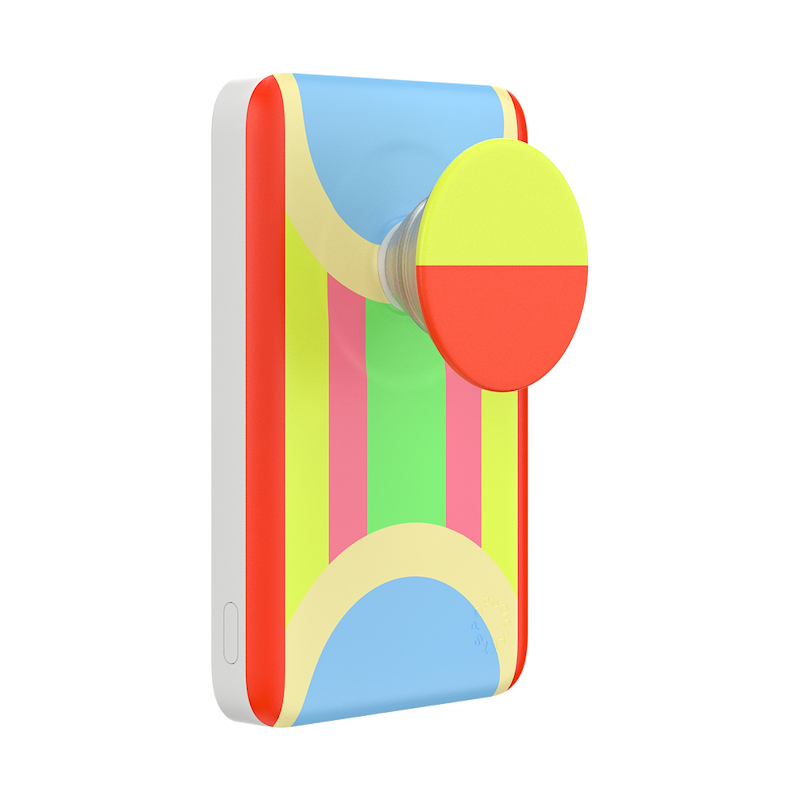 Electric Court &mdash; MagSafe PowerPack image number 0