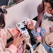 Bowtique Blush &mdash;  MagSafe PopGrip image number 3