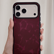 Velvet Berry &mdash; iPhone 18 Pro Max MagSafe Case image number 3