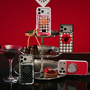 Heartbreaker Gingham &mdash; iPhone 16 Pro MagSafe Case image number 3