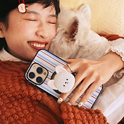 Winter Blue-Red &mdash; iPhone 13 Pro MagSafe Case image number 3