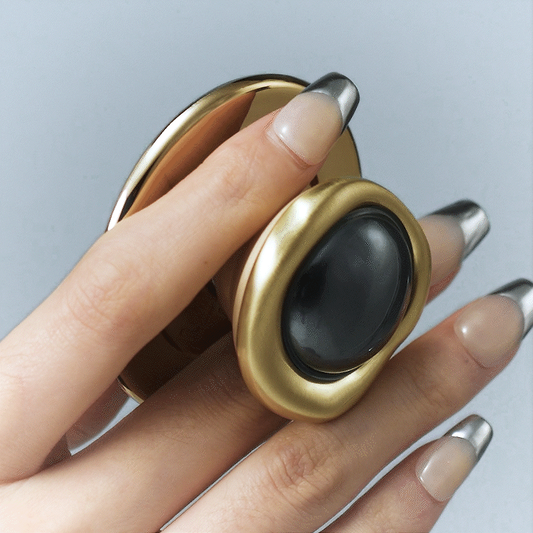 Enamel Eye of the Behold Gold &mdash; MagSafe PopGrip image number 2