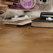 Reading Gauntlet Violet &mdash; MagSafe PopGrip image number 3