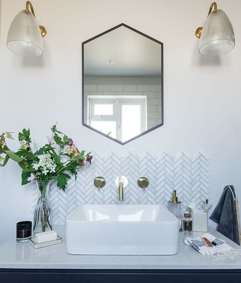 Long Island Marble Herringbone Mosaic