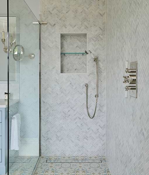 Long Island Marble Herringbone Mosaic