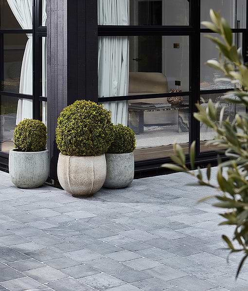 Wexford Limestone Cobbles Tumbled Finish