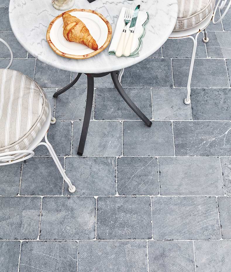 Wexford Limestone Cobbles Tumbled Finish