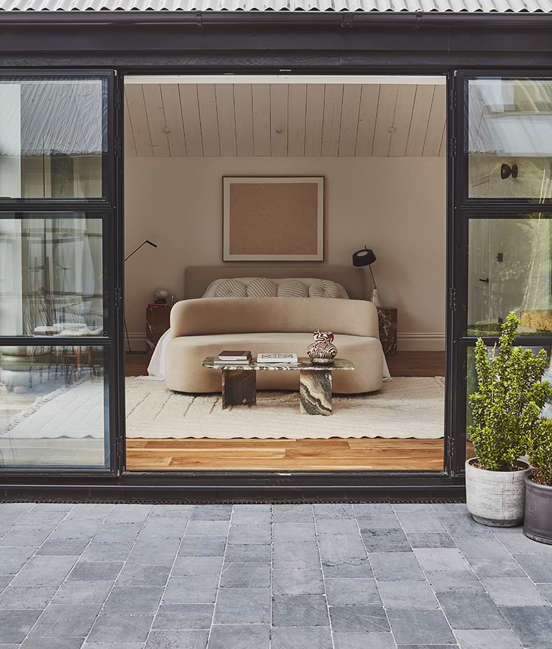 Wexford Limestone Cobbles Tumbled Finish
