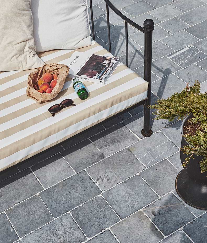 Wexford Limestone Cobbles Tumbled Finish