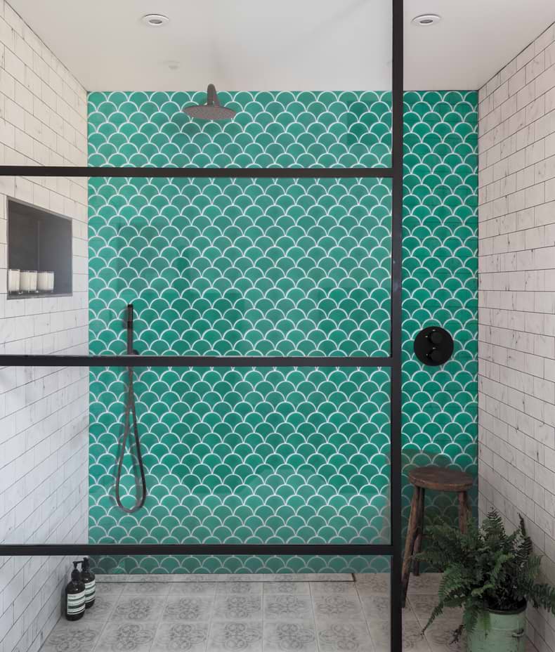 Atlantis Porcelain Mosaic Emerald