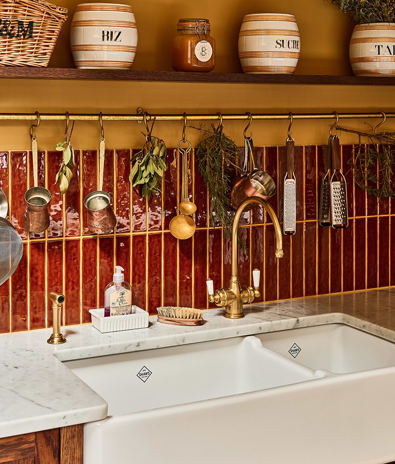 Avebury Ceramic Burnt Caramel