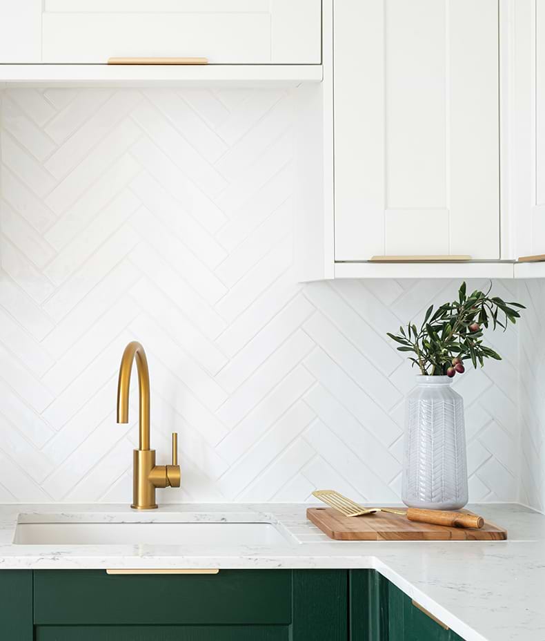 Avebury Ceramic Milk White